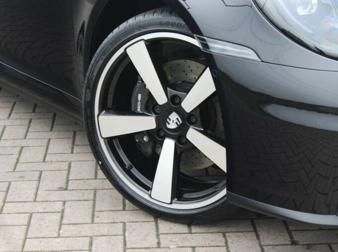 Porsche 911 Carrera Gts Pdk  #25