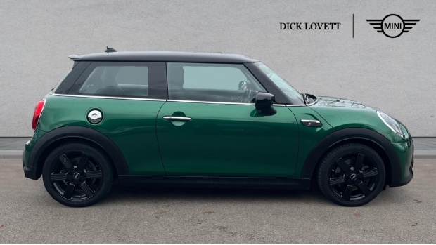 Mini Hatch 2.0 Cooper S Classic Steptronic Euro 6 3-Door Green #3