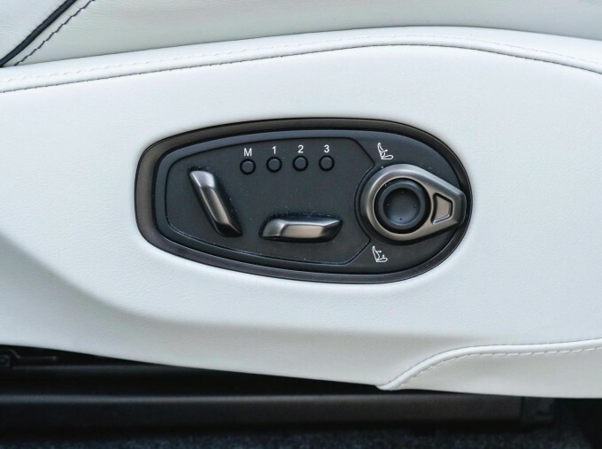 Aston Martin DBX V8 Dbx707 Touchtronic Black #31