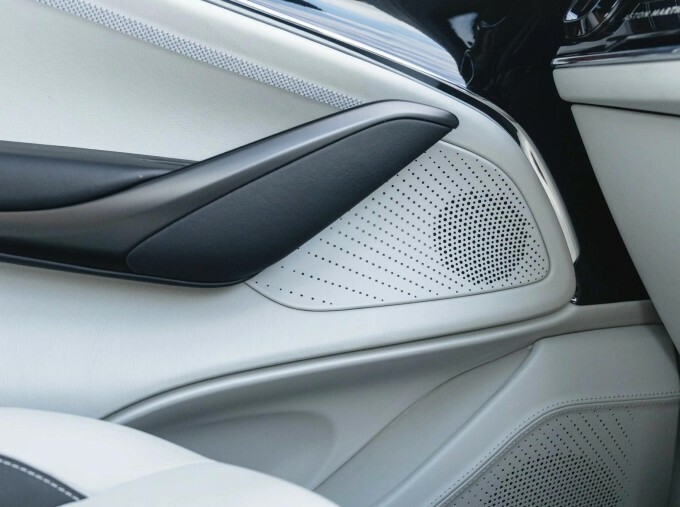 Aston Martin DBX V8 Dbx707 Touchtronic Black #28