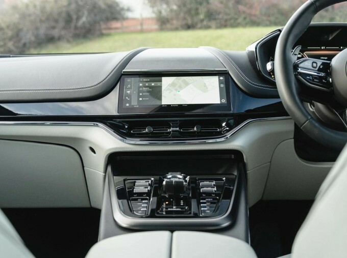 Aston Martin DBX V8 Dbx707 Touchtronic Black #35
