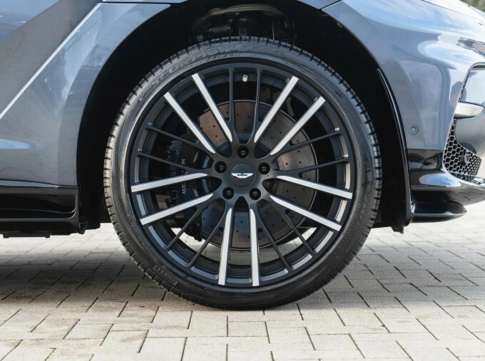 Aston Martin DBX 4.0 V8 707 Euro 6 5-Door Blue #3