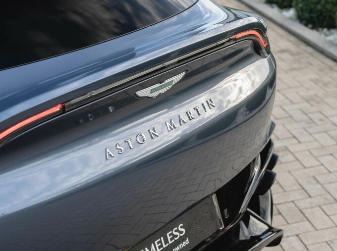 Aston Martin DBX V8 Dbx707 Touchtronic Black #18
