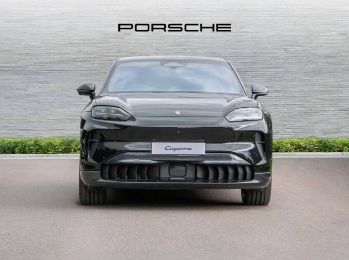 Porsche Cayenne 113Kwh Coupe 4Wd 5-Door Black #6