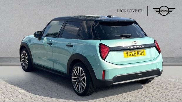 Mini Hatch 1.5C Classic Steptronic Euro 6 5-Door Green #2
