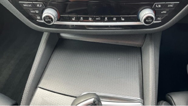 BMW 5 Series 2.0 520D M  #32