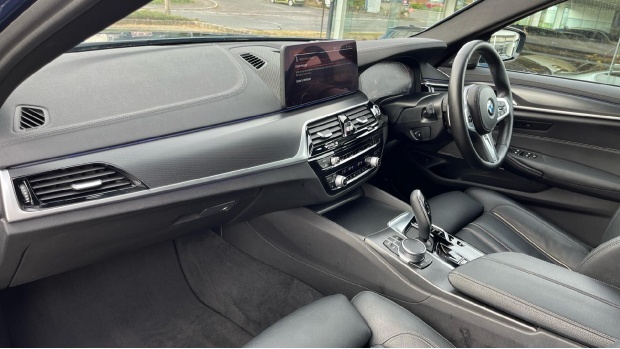BMW 5 Series 2.0 520D M  #7
