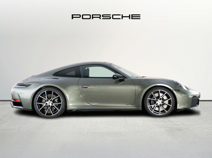 Porsche 911 T-hybrid 992 Carrera Gts Pdk Euro 6 2-Door Green #2