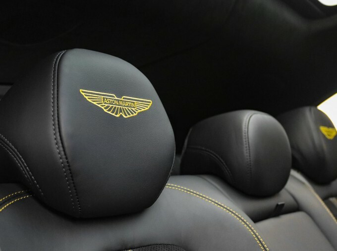 Aston Martin DBX V8 Dbx707 Touchtronic 2024 Purple #42