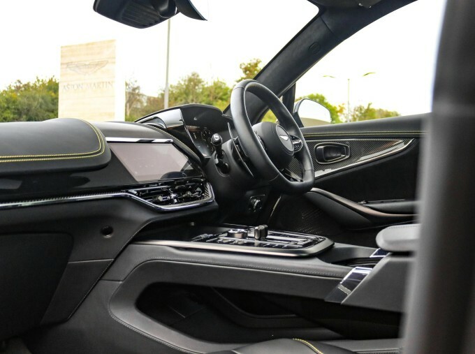 Aston Martin DBX V8 Dbx707 Touchtronic 2024 Purple #37