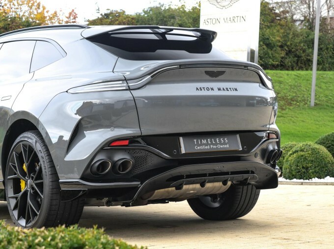 Aston Martin DBX V8 Dbx707 Touchtronic 2024 Purple #21