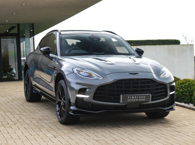 Aston Martin DBX V8 Dbx707 Touchtronic 2024 Purple #9
