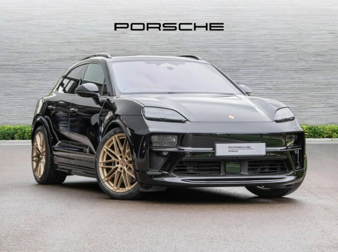 Porsche Macan 100Kwh Gts 4Wd 5-Door Black