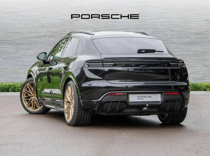 Porsche Macan 100Kwh Gts 4Wd 5-Door Black #3