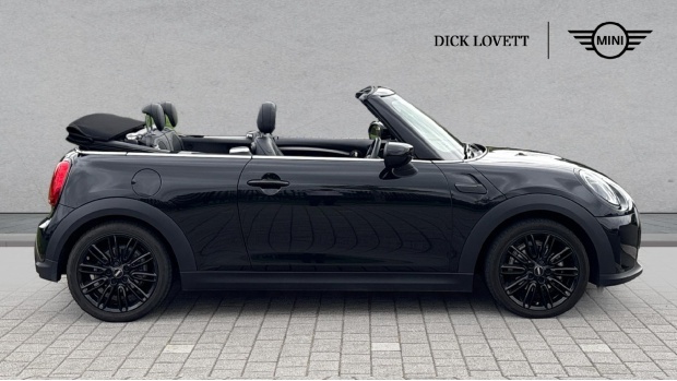 Mini Convertible Cooper Exclusive Steptronic Euro 6 2-Door Black #3