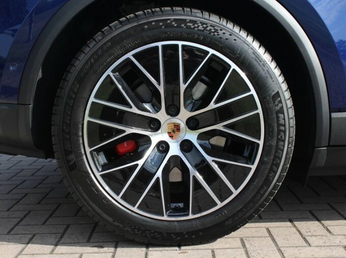 Porsche Macan 100Kwh 4S Blue #6
