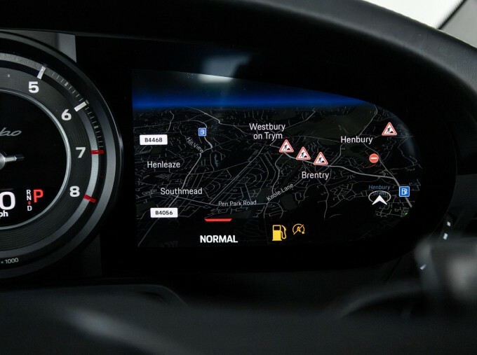 Porsche 911 Gts T-hybrid Pdk NU75RKK Red #81