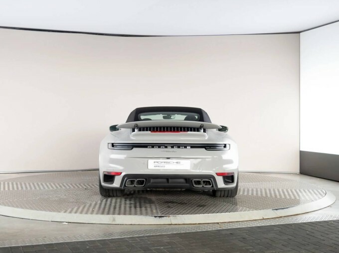 Porsche 911 Gts T-hybrid Pdk NU75RKK Red #13