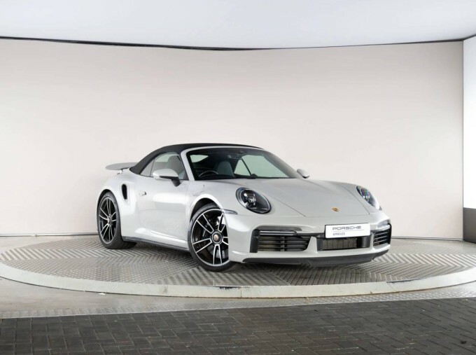 Porsche 911 Gts T-hybrid Pdk NU75RKK Red #9
