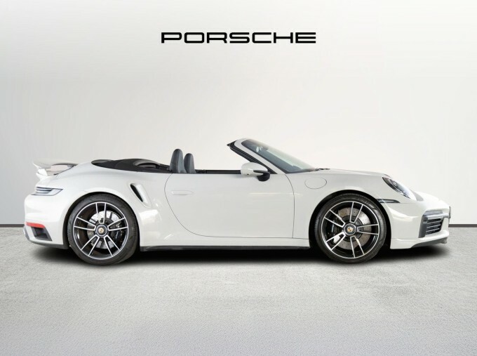 Porsche 911 Gts T-hybrid Pdk NU75RKK Red #55