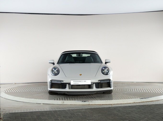 Porsche 911 Gts T-hybrid Pdk NU75RKK Red #62