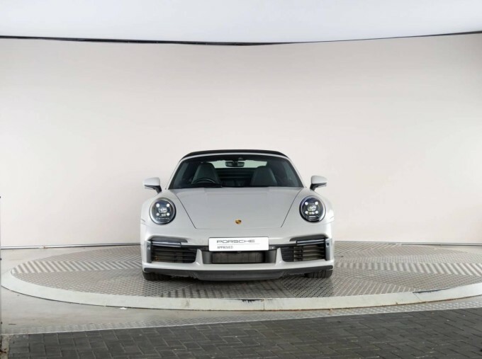 Porsche 911 Gts T-hybrid Pdk NU75RKK Red #12