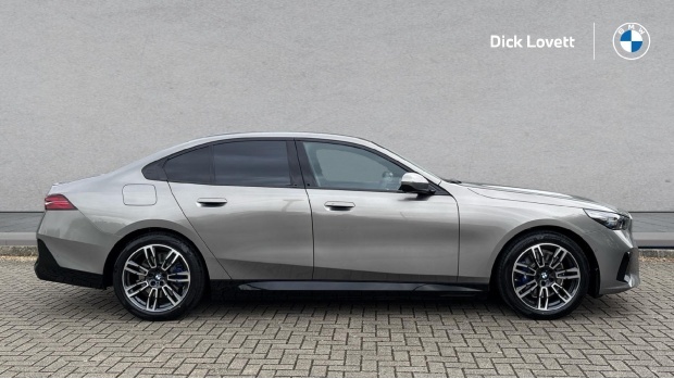 BMW 5 Series 2.0 530E2.1kwh M Sport Steptronic Euro 6 4-Door Grey #3