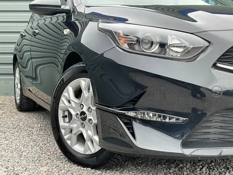 Kia Ceed 1.5T Gdi Isg SY73UBS Black #2