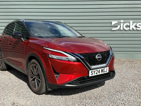 Nissan Qashqai Dig-t Tekna Mhev Red