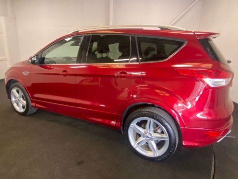 Ford Kuga 1.5 Kuga Titanium EG15EGZ Red #3