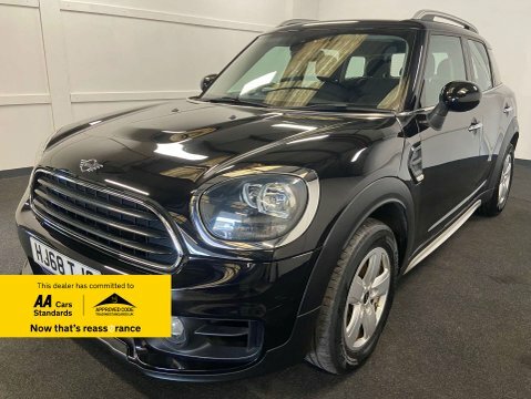 Mini Countryman 1.5 Countryman Cooper Black
