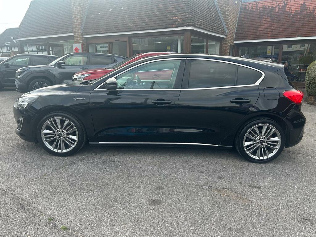 Ford Focus 1.0T Ecoboost Vignale Hatchback LS21OBD Black #4