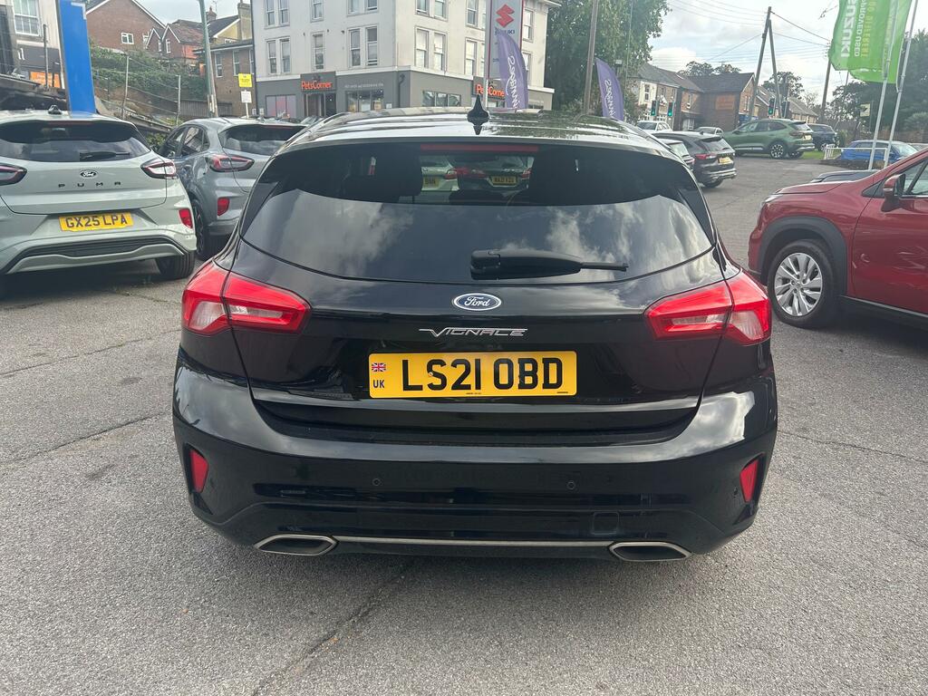 Ford Focus 1.0T Ecoboost Vignale Hatchback LS21OBD Black #6