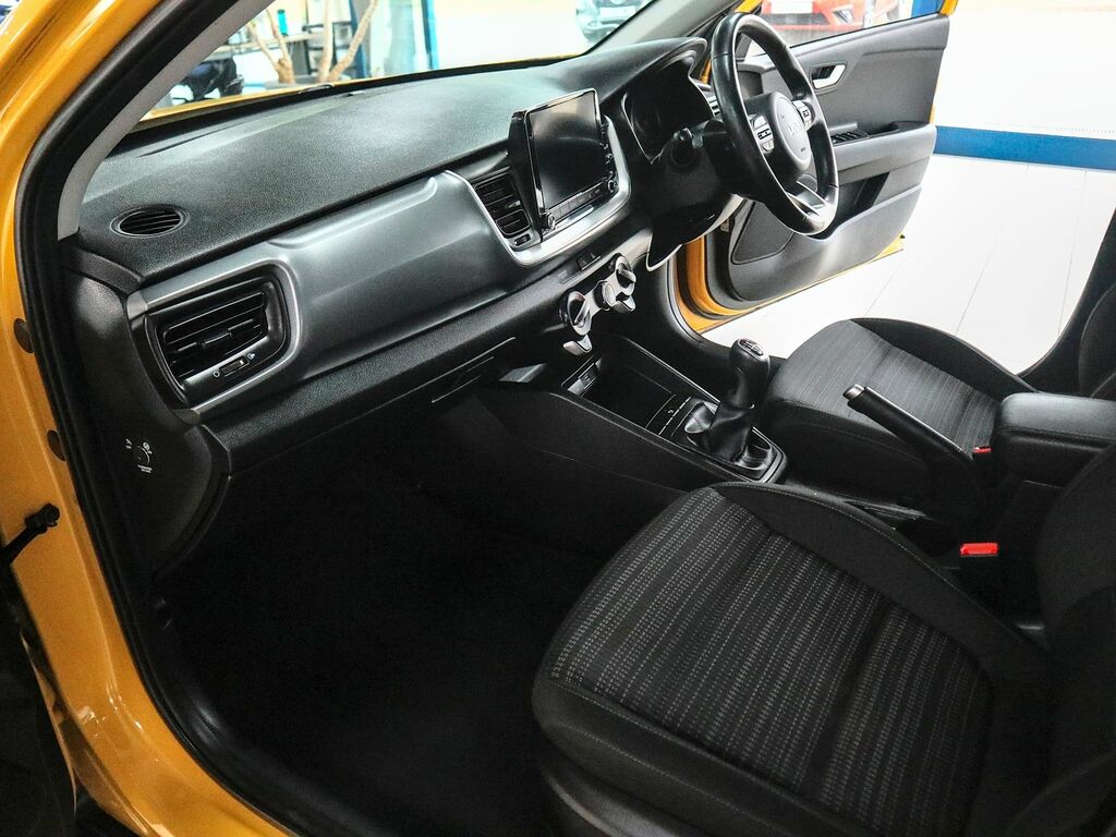 Kia Stonic 1.0 2 T-gdi ST23OJL Yellow #4