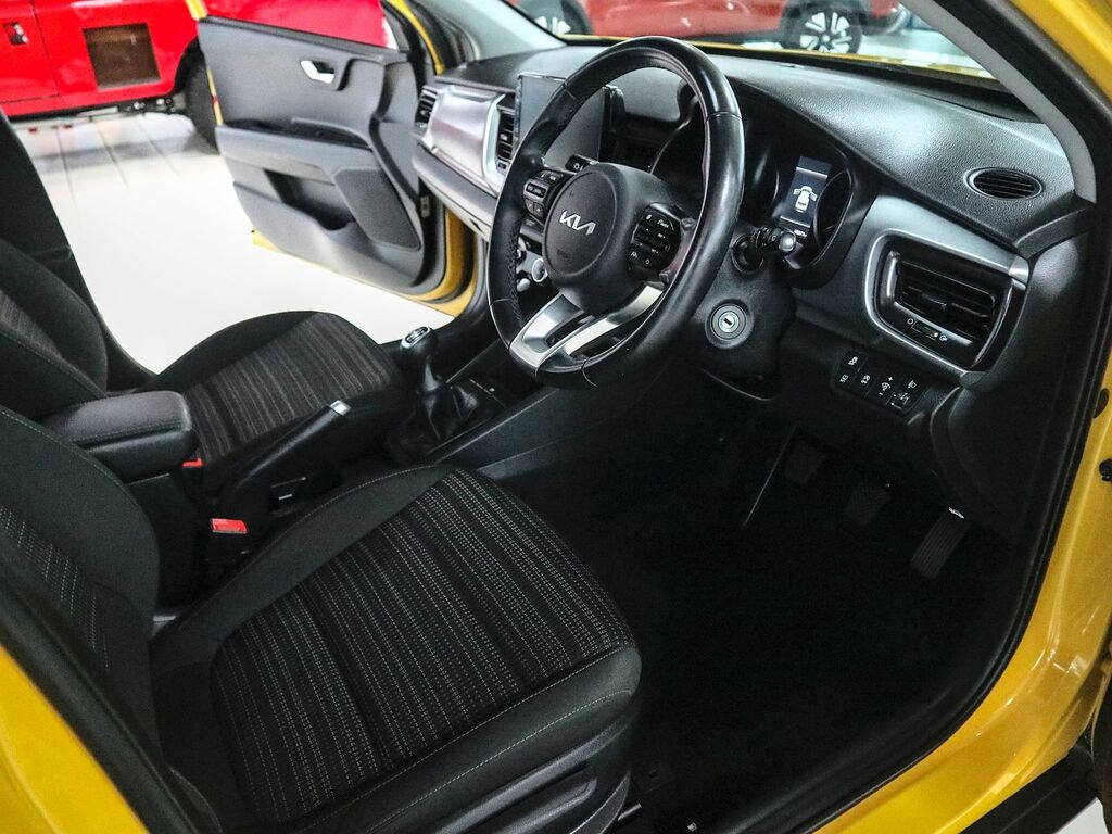 Kia Stonic 1.0 2 T-gdi ST23OJL Yellow #3
