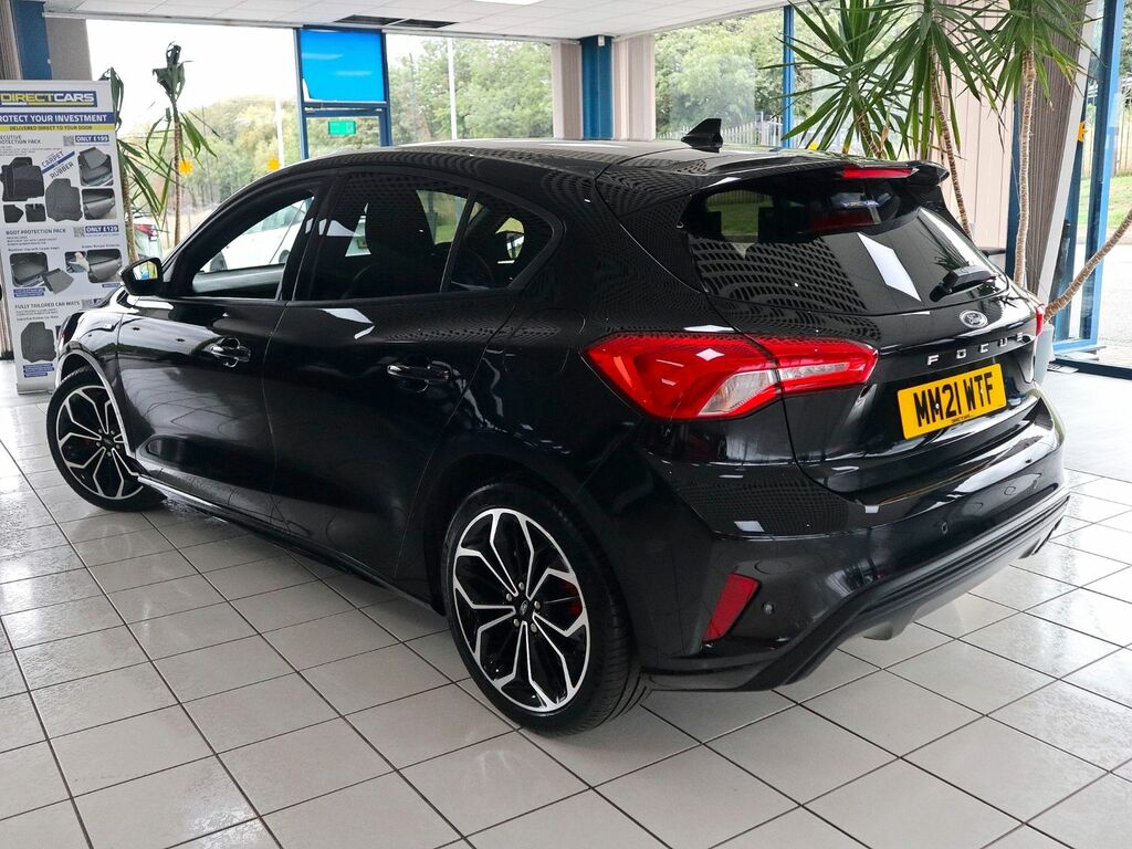 Ford Focus 1.5 St-line X Ecoblue Black #2