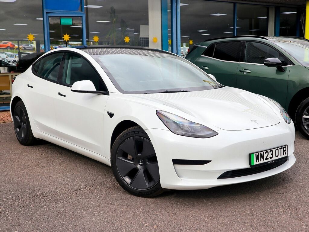 Tesla Model 3 Rwd White
