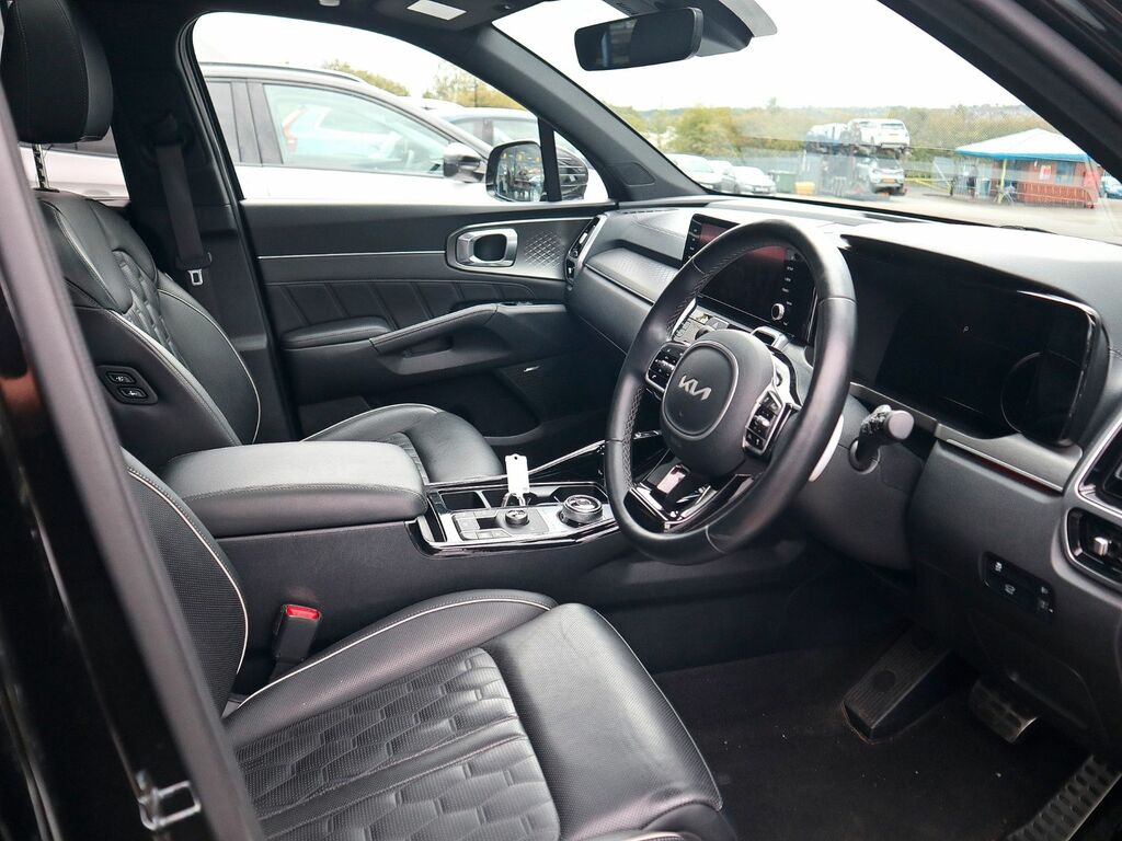Kia Sorento 1.6 4 T-gdi H Awd Black #3