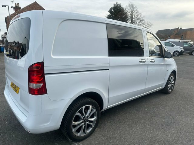 Mercedes-Benz Vito 2.1 114 Cdi Bluetec White #3