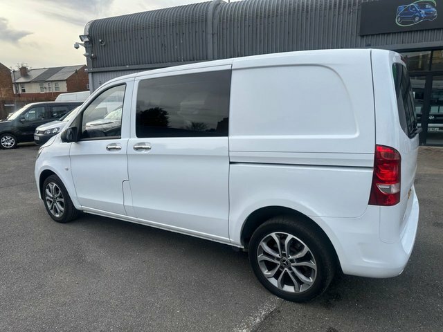 Mercedes-Benz Vito 2.1 114 Cdi Bluetec White #5