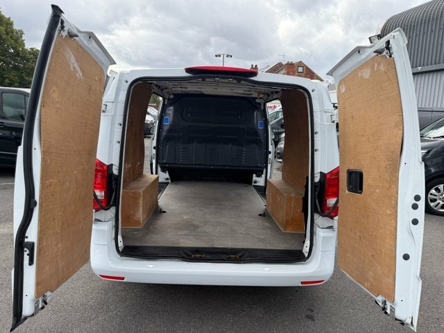 Mercedes-Benz Vito 2L Select Black #20