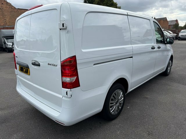 Mercedes-Benz Vito 2L Select Black #22