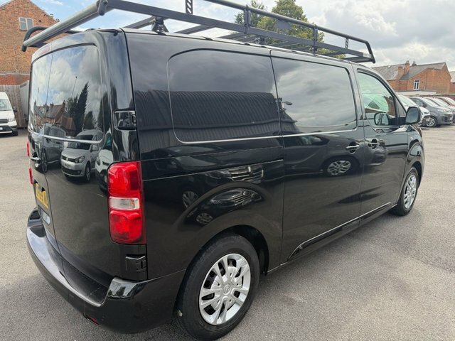 Vauxhall Vivaro Mpv Silver #31
