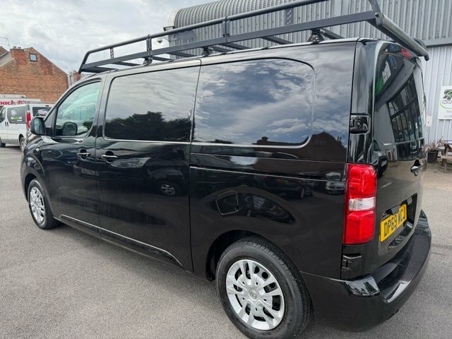 Vauxhall Vivaro Mpv Silver #34