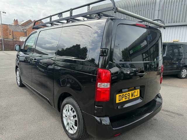 Vauxhall Vivaro 1.5 Turbo D 2700 Black #2