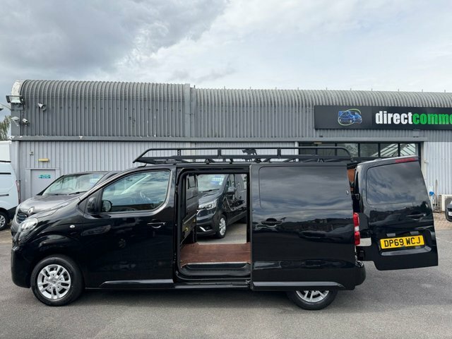 Vauxhall Vivaro Mpv Silver #20