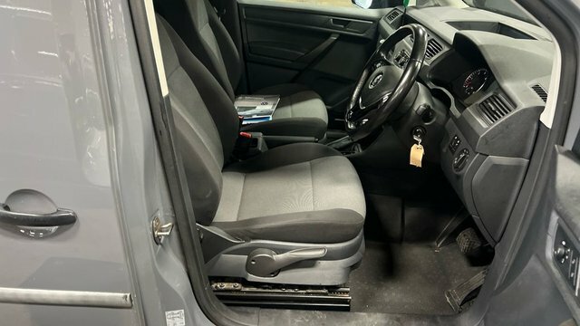 Volkswagen Caddy Maxi 2.0 Tdi 122Ps Commerce Pro Van Dsg Tech Pack Grey #7