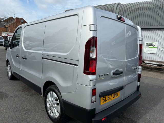 Renault Trafic 1.6 Ll29 Business Plus White #30