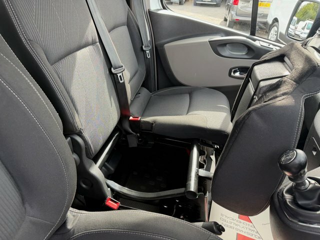 Renault Trafic 1.6 Ll29 Business Plus White #20