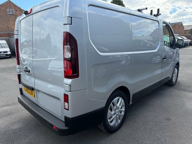 Renault Trafic 1.6 Dci 27 Sport Silver #5